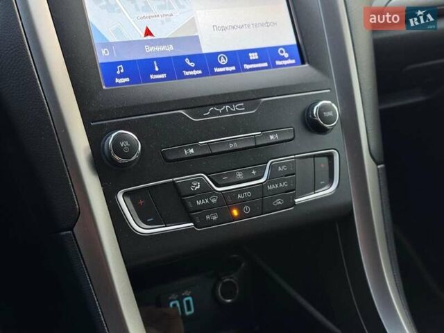 Белый Форд Фьюжн, объемом двигателя 2.5 л и пробегом 79 тыс. км за 13590 $, фото 27 на Automoto.ua