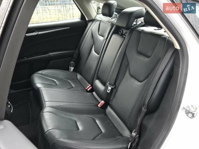 Белый Форд Фьюжн, объемом двигателя 2 л и пробегом 55 тыс. км за 14900 $, фото 12 на Automoto.ua