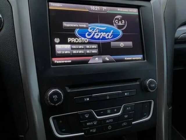 Білий Форд Фьюжен, об'ємом двигуна 2.4 л та пробігом 66 тис. км за 11999 $, фото 9 на Automoto.ua