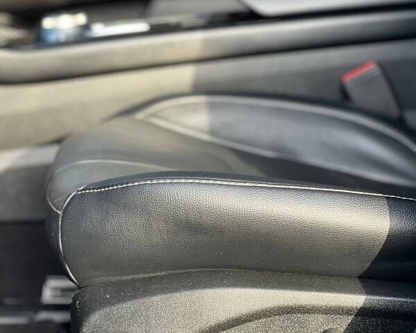 Форд Фьюжн 2019 в Одессе на Automoto.ua Белый Форд Фьюжн, объемом двигателя 2 л и пробегом 140 тыс. км за 15300 $, фото 13 на Automoto.ua