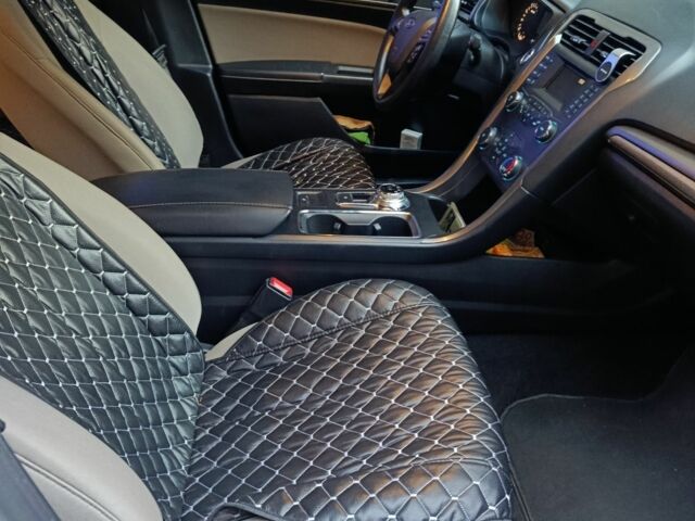 Білий Форд Фьюжен, об'ємом двигуна 2.5 л та пробігом 59 тис. км за 14500 $, фото 17 на Automoto.ua