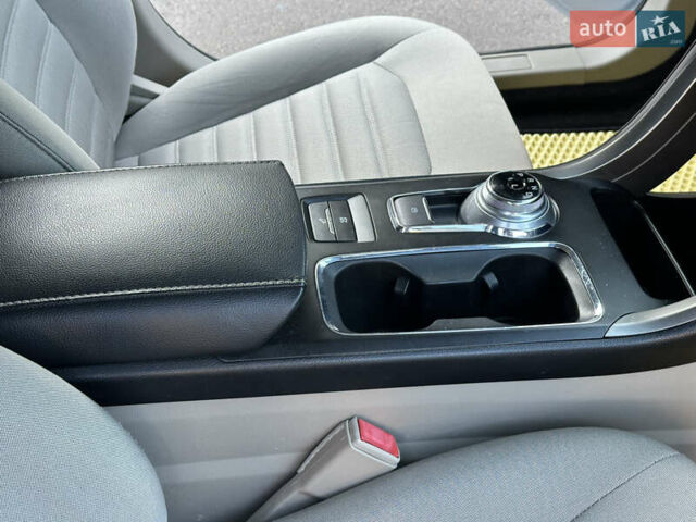 Белый Форд Фьюжн, объемом двигателя 2 л и пробегом 147 тыс. км за 16500 $, фото 36 на Automoto.ua