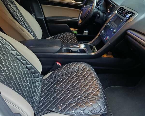 Белый Форд Фьюжн, объемом двигателя 2.5 л и пробегом 59 тыс. км за 14500 $, фото 16 на Automoto.ua