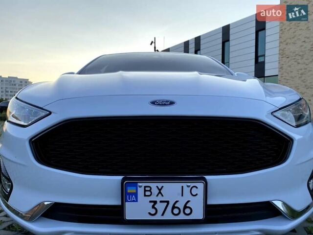 Белый Форд Фьюжн, объемом двигателя 2 л и пробегом 165 тыс. км за 15799 $, фото 31 на Automoto.ua