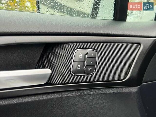 Белый Форд Фьюжн, объемом двигателя 2 л и пробегом 81 тыс. км за 18990 $, фото 16 на Automoto.ua