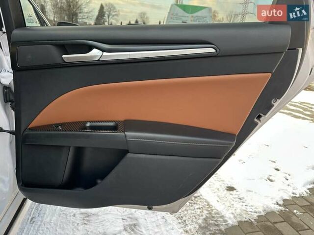 Белый Форд Фьюжн, объемом двигателя 2 л и пробегом 167 тыс. км за 14499 $, фото 60 на Automoto.ua