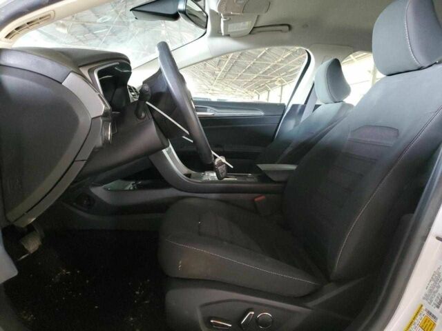 Білий Форд Фьюжен, об'ємом двигуна 0 л та пробігом 60 тис. км за 2500 $, фото 6 на Automoto.ua