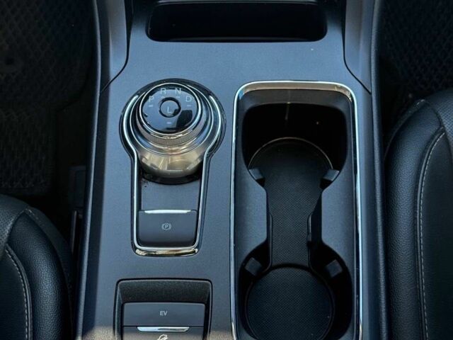 Форд Фьюжн 2020 в Одессе на Automoto.ua Белый Форд Фьюжн, объемом двигателя 2 л и пробегом 103 тыс. км за 21000 $, фото 6 на Automoto.ua