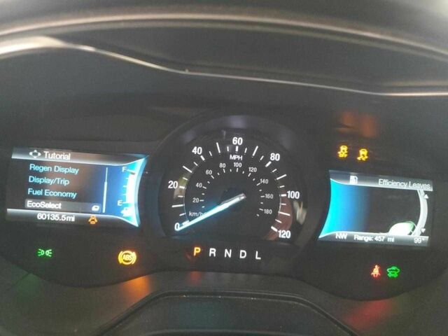 Білий Форд Фьюжен, об'ємом двигуна 0 л та пробігом 60 тис. км за 2500 $, фото 8 на Automoto.ua