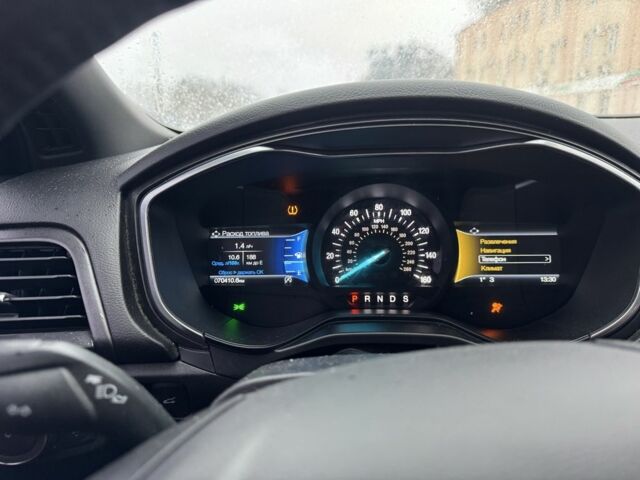Форд Фьюжн 2020 в Полтаве на Automoto.ua Белый Форд Фьюжн, объемом двигателя 2 л и пробегом 82 тыс. км за 16500 $, фото 2 на Automoto.ua