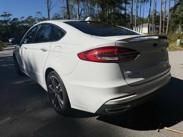 Белый Форд Фьюжн, объемом двигателя 2 л и пробегом 35 тыс. км за 4900 $, фото 4 на Automoto.ua