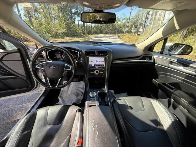 Белый Форд Фьюжн, объемом двигателя 2 л и пробегом 35 тыс. км за 4900 $, фото 10 на Automoto.ua