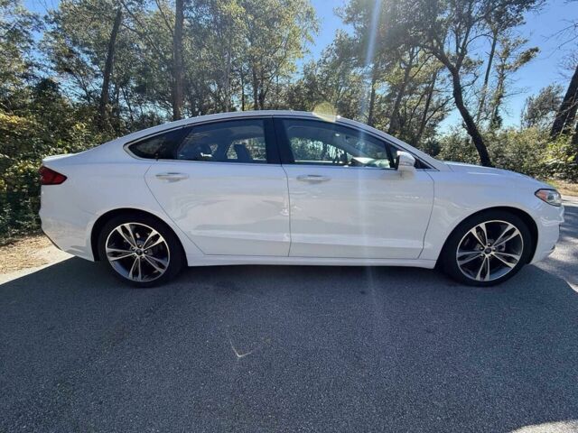 Белый Форд Фьюжн, объемом двигателя 2 л и пробегом 35 тыс. км за 4900 $, фото 7 на Automoto.ua