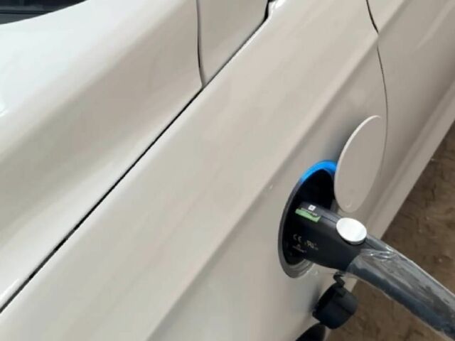 Форд Фьюжн 2020 в Одессе на Automoto.ua Белый Форд Фьюжн, объемом двигателя 2 л и пробегом 103 тыс. км за 21000 $, фото 2 на Automoto.ua