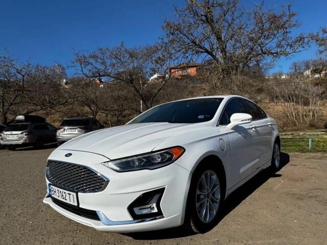 Форд Фьюжн 2020 в Одессе на Automoto.ua Белый Форд Фьюжн, объемом двигателя 2 л и пробегом 103 тыс. км за 21000 $, фото 8 на Automoto.ua