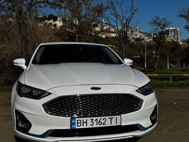 Форд Фьюжн 2020 в Одессе на Automoto.ua Белый Форд Фьюжн, объемом двигателя 2 л и пробегом 103 тыс. км за 21000 $, фото 4 на Automoto.ua