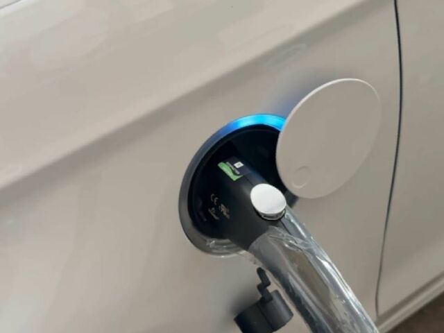 Форд Фьюжн 2020 в Одессе на Automoto.ua Белый Форд Фьюжн, объемом двигателя 2 л и пробегом 103 тыс. км за 21000 $, фото 1 на Automoto.ua