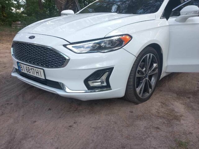 Білий Форд Фьюжен, об'ємом двигуна 2 л та пробігом 150 тис. км за 14500 $, фото 12 на Automoto.ua