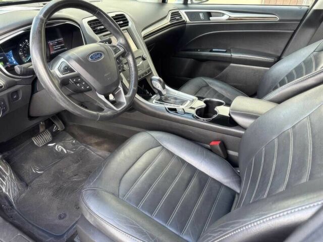 Белый Форд Фьюжн, объемом двигателя 2 л и пробегом 87 тыс. км за 5900 $, фото 8 на Automoto.ua