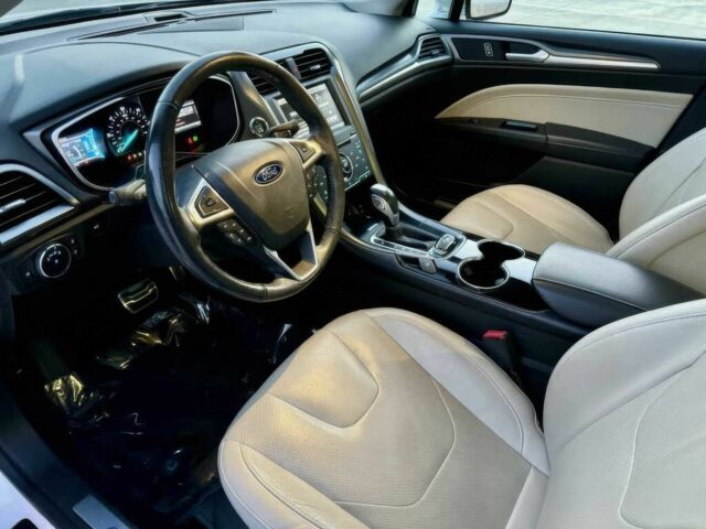 Білий Форд Фьюжен, об'ємом двигуна 2 л та пробігом 90 тис. км за 5900 $, фото 14 на Automoto.ua