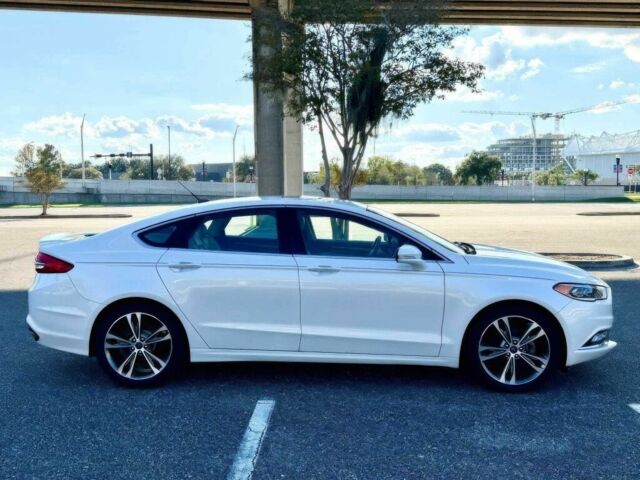 Белый Форд Фьюжн, объемом двигателя 2 л и пробегом 62 тыс. км за 2400 $, фото 6 на Automoto.ua