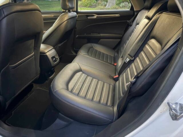 Белый Форд Фьюжн, объемом двигателя 2 л и пробегом 45 тыс. км за 10400 $, фото 9 на Automoto.ua