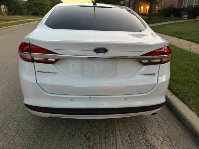 Белый Форд Фьюжн, объемом двигателя 2 л и пробегом 45 тыс. км за 10400 $, фото 4 на Automoto.ua