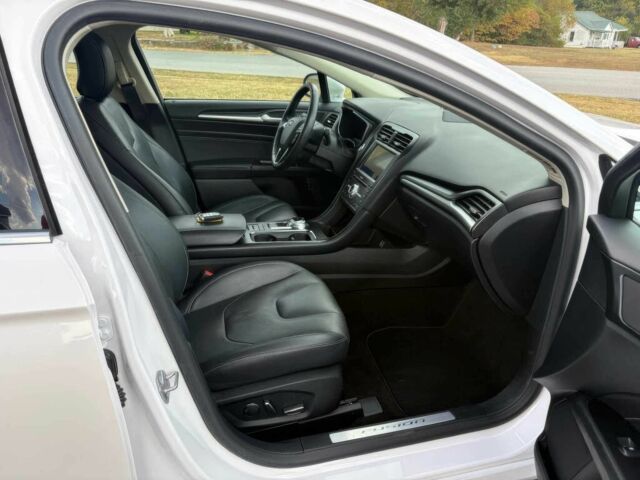 Белый Форд Фьюжн, объемом двигателя 2 л и пробегом 40 тыс. км за 8500 $, фото 8 на Automoto.ua