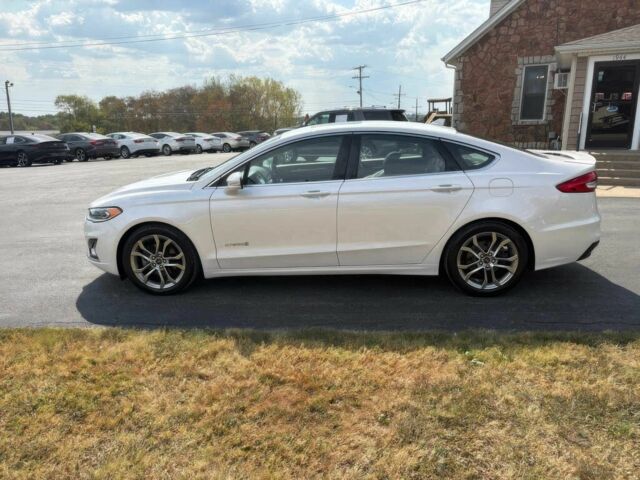 Форд Фьюжен 2019 у Києві на Automoto.ua Білий Форд Фьюжен, об'ємом двигуна 2 л та пробігом 41 тис. км за 4000 $, фото 7 на Automoto.ua