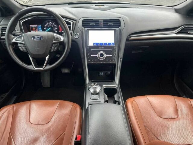 Белый Форд Фьюжн, объемом двигателя 2 л и пробегом 33 тыс. км за 14500 $, фото 5 на Automoto.ua