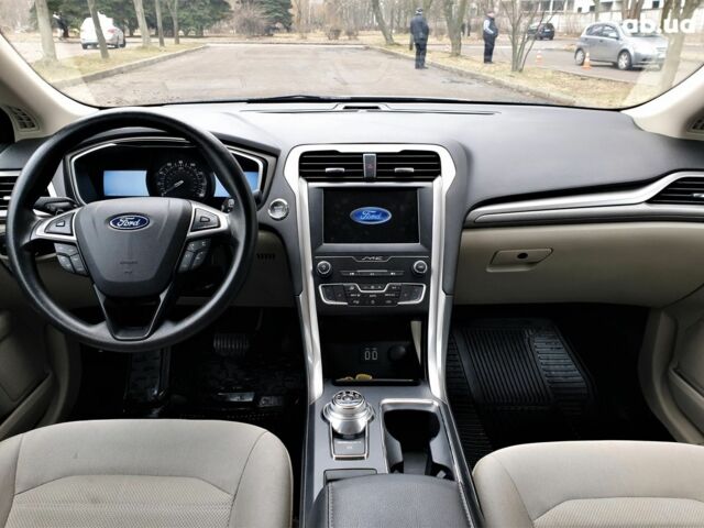 Форд Фьюжн 2019 в Киеве на Automoto.ua Бежевый Форд Фьюжн, объемом двигателя 2 л и пробегом 67 тыс. км за 14400 $, фото 10 на Automoto.ua
