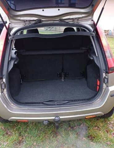 Бежевий Форд Фьюжен, об'ємом двигуна 1.4 л та пробігом 255 тис. км за 4200 $, фото 17 на Automoto.ua