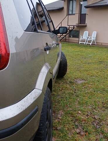 Бежевий Форд Фьюжен, об'ємом двигуна 1.4 л та пробігом 255 тис. км за 4200 $, фото 4 на Automoto.ua