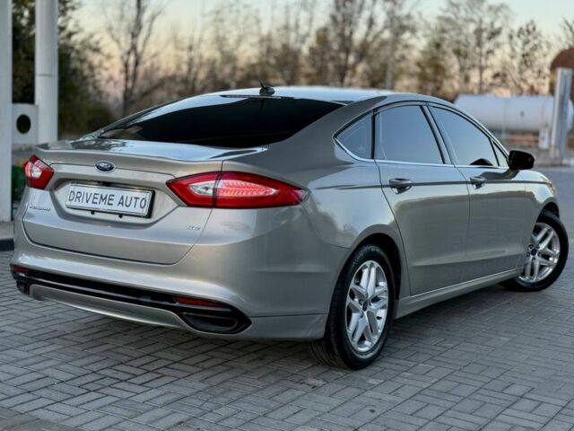 Бежевий Форд Фьюжен, об'ємом двигуна 2.5 л та пробігом 207 тис. км за 8499 $, фото 4 на Automoto.ua