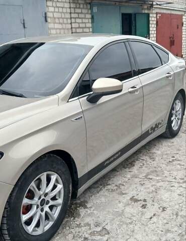 Бежевый Форд Фьюжн, объемом двигателя 2.5 л и пробегом 290 тыс. км за 8800 $, фото 7 на Automoto.ua