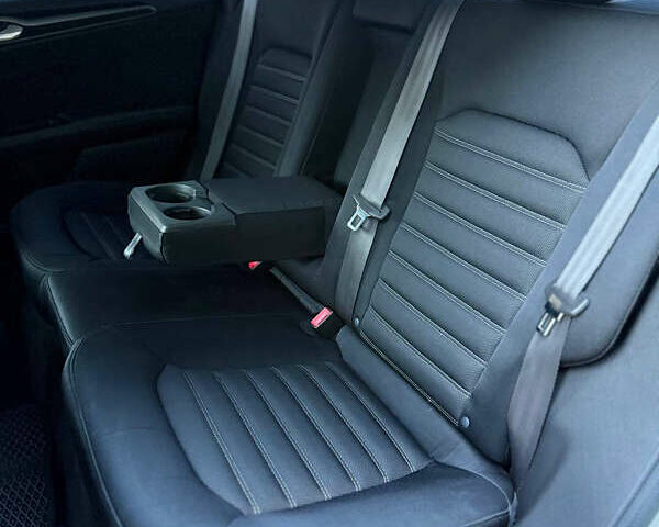 Бежевый Форд Фьюжн, объемом двигателя 2.5 л и пробегом 207 тыс. км за 8599 $, фото 15 на Automoto.ua