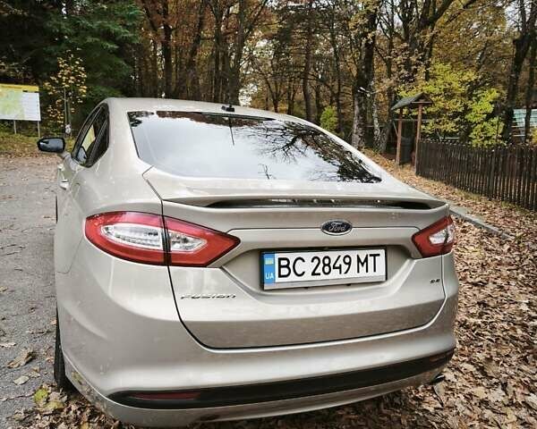 Бежевий Форд Фьюжен, об'ємом двигуна 2.5 л та пробігом 135 тис. км за 9600 $, фото 12 на Automoto.ua