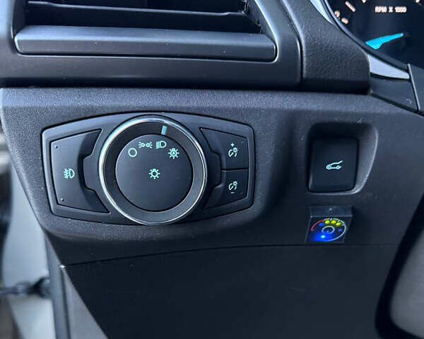 Бежевый Форд Фьюжн, объемом двигателя 2.5 л и пробегом 207 тыс. км за 8599 $, фото 29 на Automoto.ua