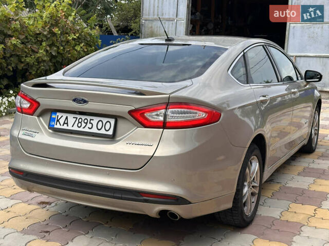 Форд Фьюжн 2015 в Василькове на Automoto.ua Бежевый Форд Фьюжн, объемом двигателя 2 л и пробегом 156 тыс. км за 14200 $, фото 3 на Automoto.ua