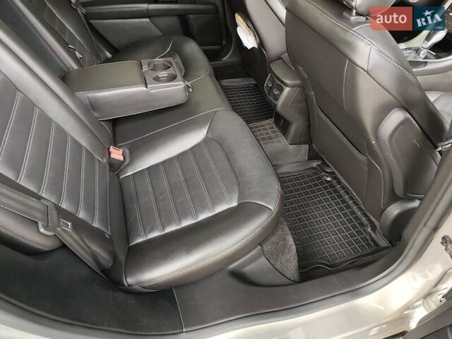 Бежевий Форд Фьюжен, об'ємом двигуна 2 л та пробігом 210 тис. км за 12700 $, фото 19 на Automoto.ua