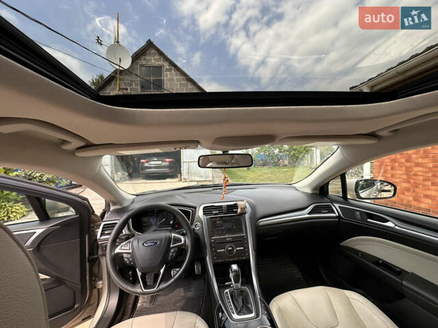 Форд Фьюжн 2015 в Василькове на Automoto.ua Бежевый Форд Фьюжн, объемом двигателя 2 л и пробегом 156 тыс. км за 14200 $, фото 10 на Automoto.ua