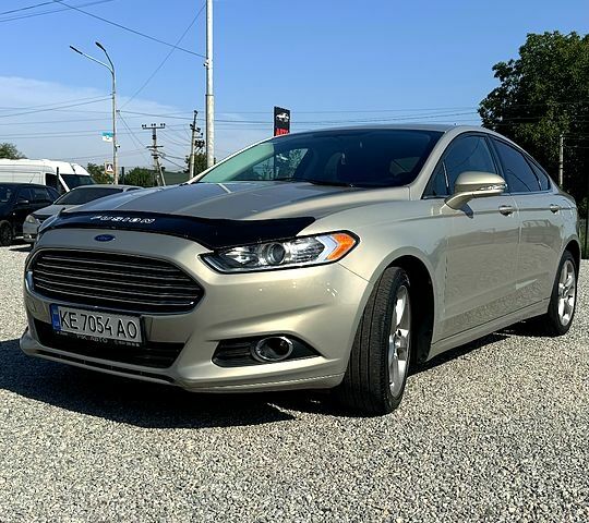 Бежевый Форд Фьюжн, объемом двигателя 2 л и пробегом 225 тыс. км за 8900 $, фото 1 на Automoto.ua