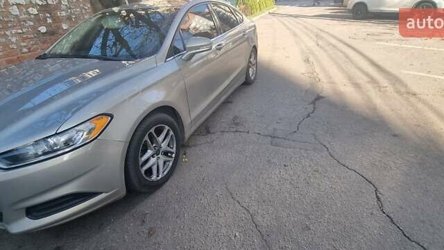 Бежевий Форд Фьюжен, об'ємом двигуна 2.5 л та пробігом 195 тис. км за 10700 $, фото 1 на Automoto.ua