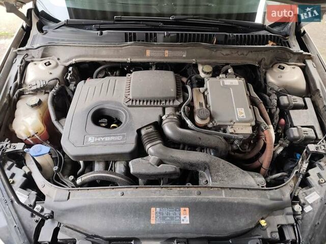 Бежевий Форд Фьюжен, об'ємом двигуна 2 л та пробігом 210 тис. км за 12700 $, фото 23 на Automoto.ua