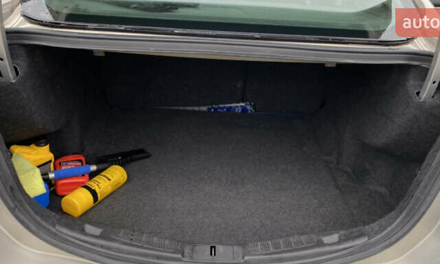 Форд Фьюжн 2015 в Белой Церкве на Automoto.ua Бежевый Форд Фьюжн, объемом двигателя 2.5 л и пробегом 155 тыс. км за 9500 $, фото 3 на Automoto.ua