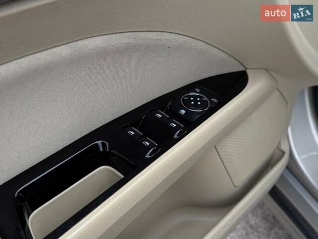 Бежевый Форд Фьюжн, объемом двигателя 2.5 л и пробегом 175 тыс. км за 10290 $, фото 23 на Automoto.ua