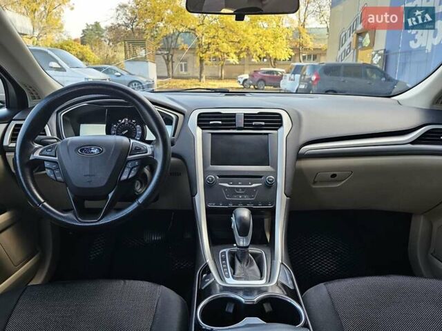 Бежевий Форд Фьюжен, об'ємом двигуна 2.49 л та пробігом 200 тис. км за 6900 $, фото 18 на Automoto.ua