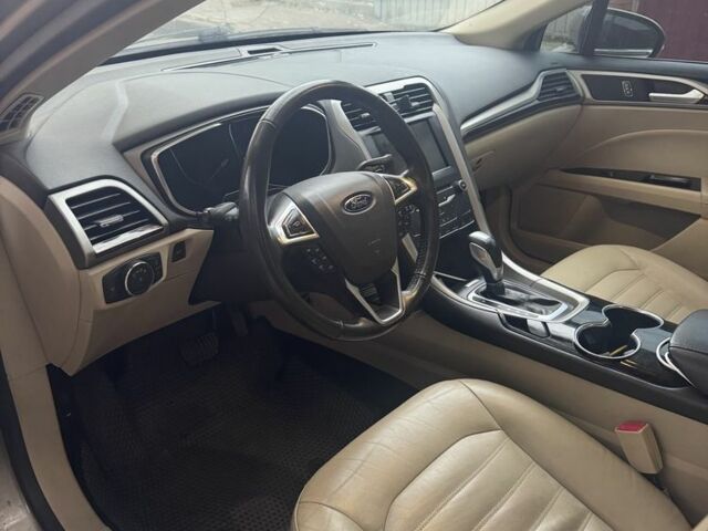 Бежевий Форд Фьюжен, об'ємом двигуна 2 л та пробігом 196 тис. км за 10500 $, фото 5 на Automoto.ua