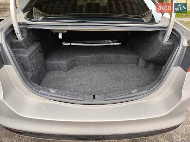 Бежевий Форд Фьюжен, об'ємом двигуна 2 л та пробігом 210 тис. км за 12700 $, фото 20 на Automoto.ua