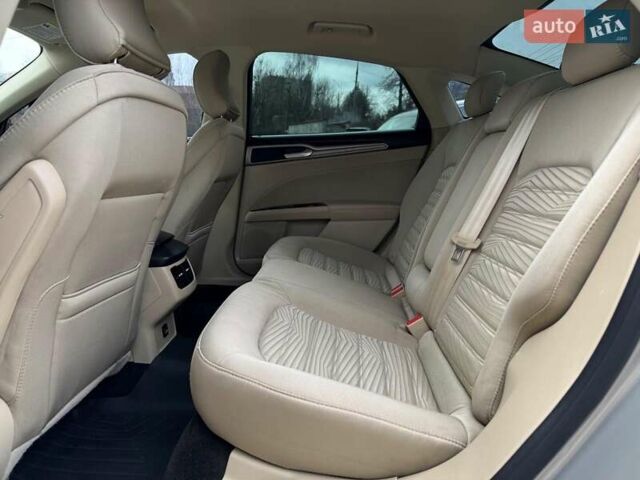 Бежевый Форд Фьюжн, объемом двигателя 2.5 л и пробегом 175 тыс. км за 10290 $, фото 43 на Automoto.ua